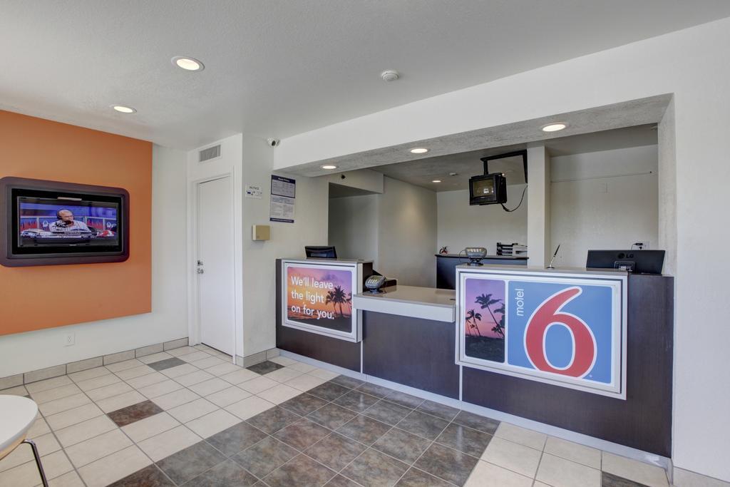 Motel 6-Corona, Ca Bagian luar foto