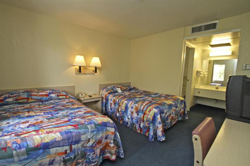 Motel 6-Corona, Ca Ruang foto